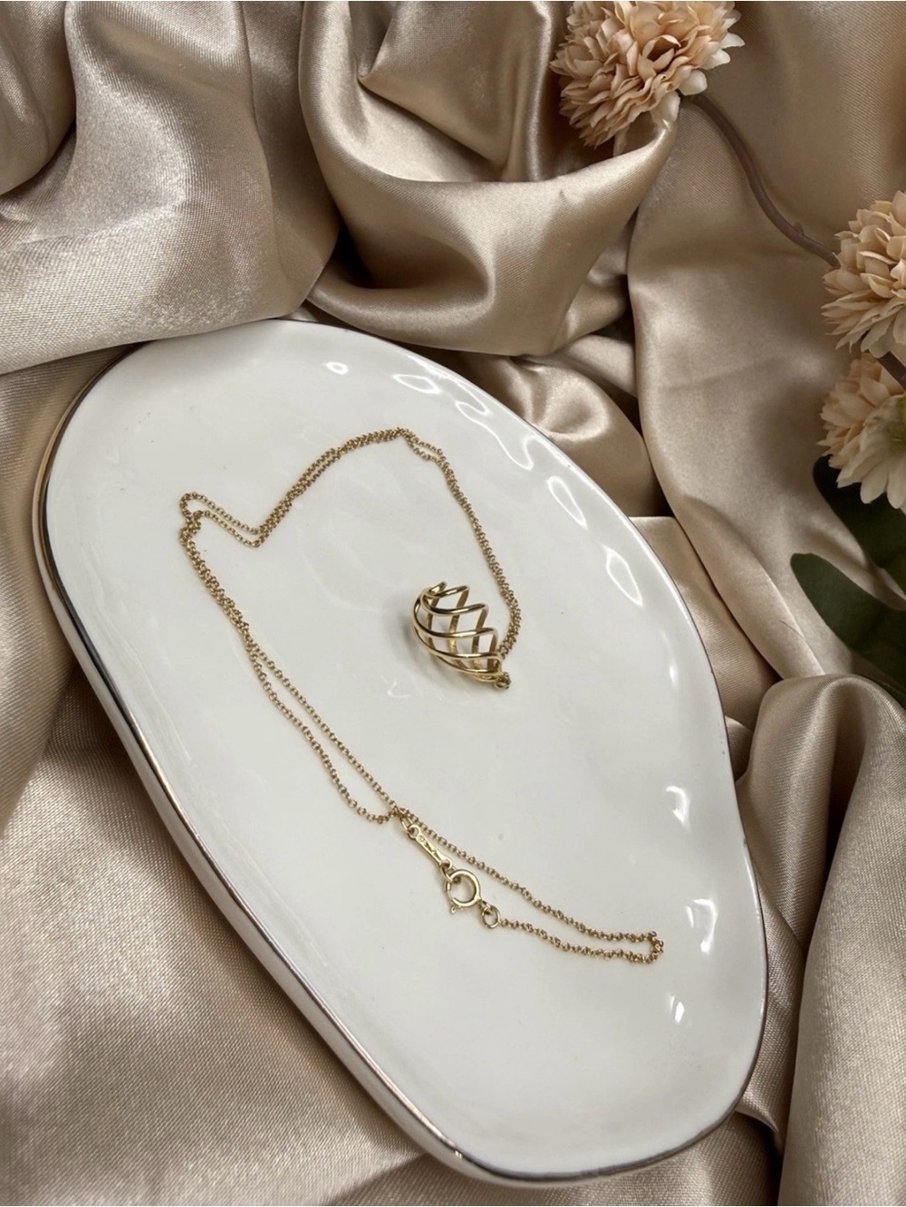 Authentic Tiffany & Co. Paloma Picasso Venezia Spiral (Luce Spiral) Pendant Neck